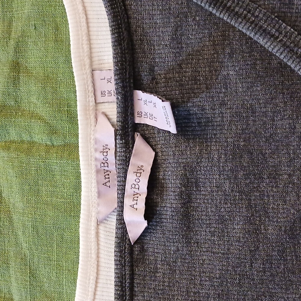 AnyBody Gray and White Tops Set - Picture 5 of 9